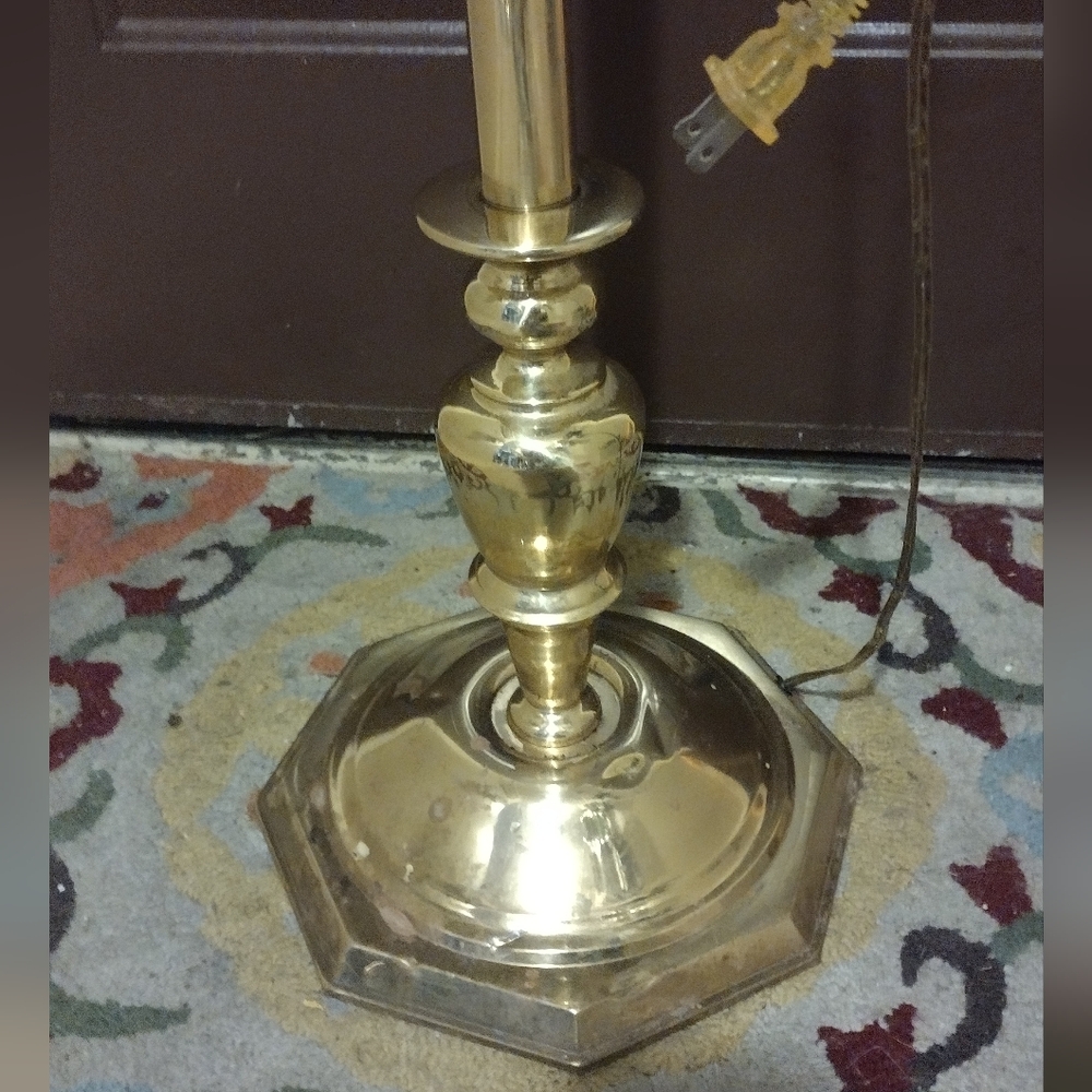 Elegant Gold Brass Floor Lamp